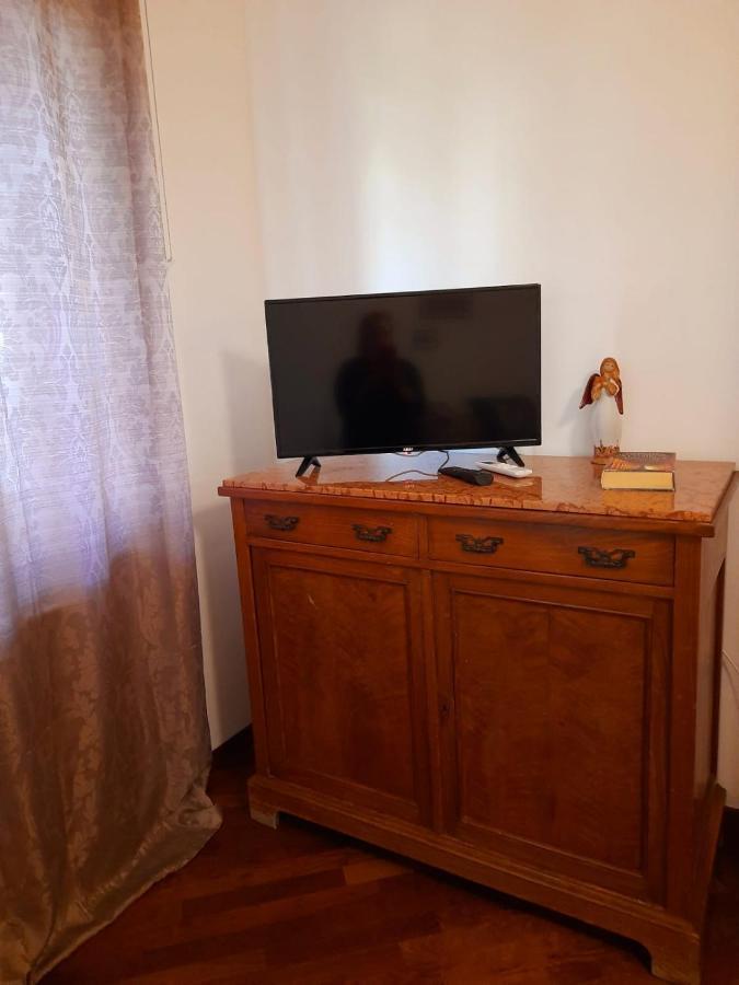 Caprice B&B ปอซซุออลี ภายนอก รูปภาพ